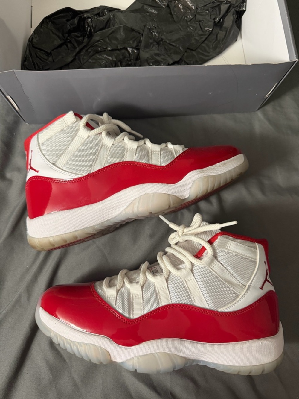Jordan 11 Retro ‘Cherry (2022)’ Size 8M